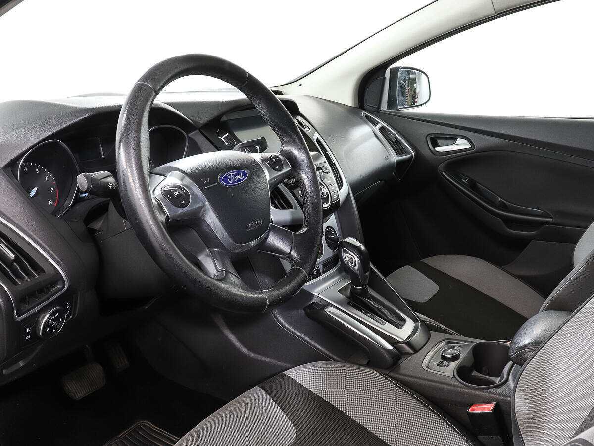 Ford Focus 2013 года с пробегом. Фото: #12