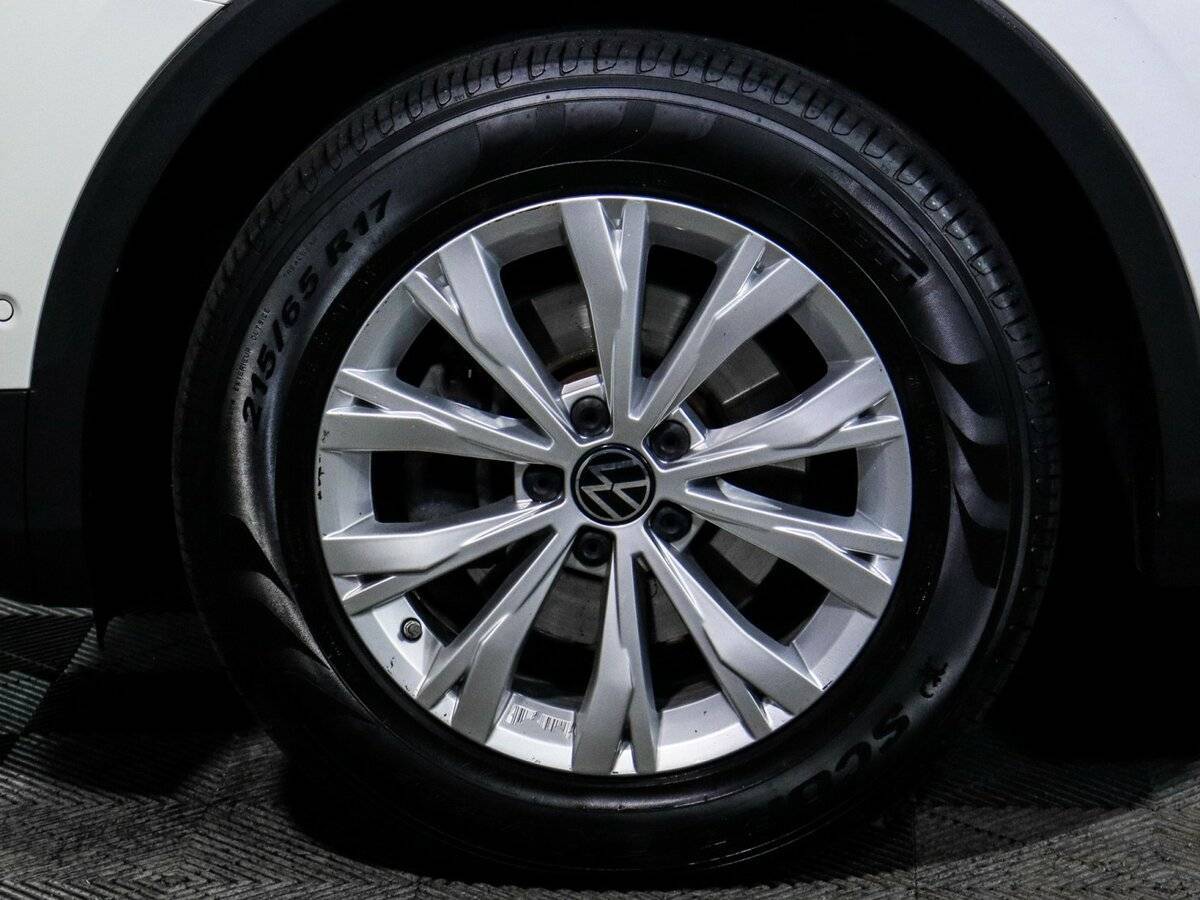 Volkswagen Tiguan 2019 года с пробегом. Фото: #9