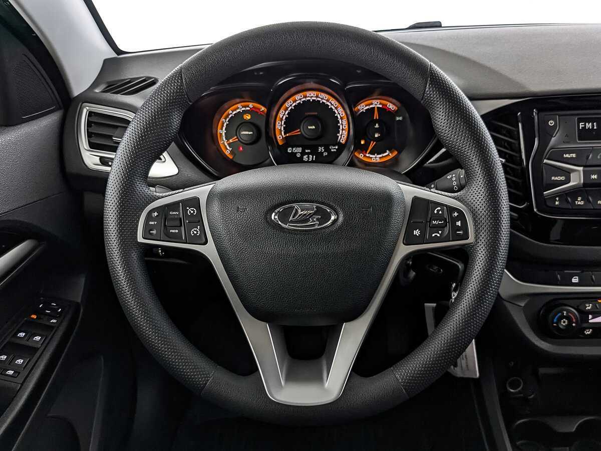 Lada (ВАЗ) Vesta 2021 года с пробегом. Фото: #20