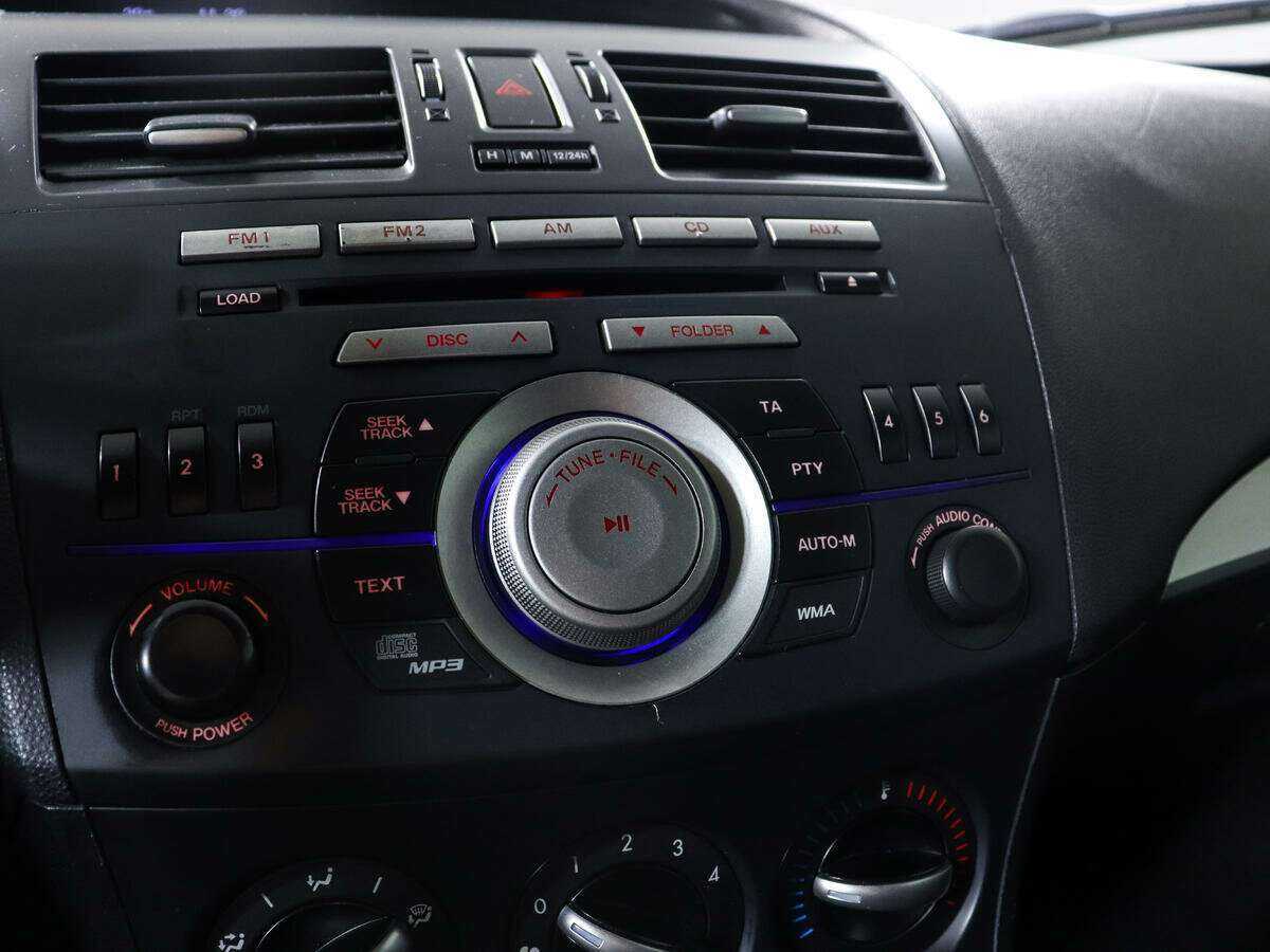 Mazda 3 2012 года с пробегом. Фото: #15