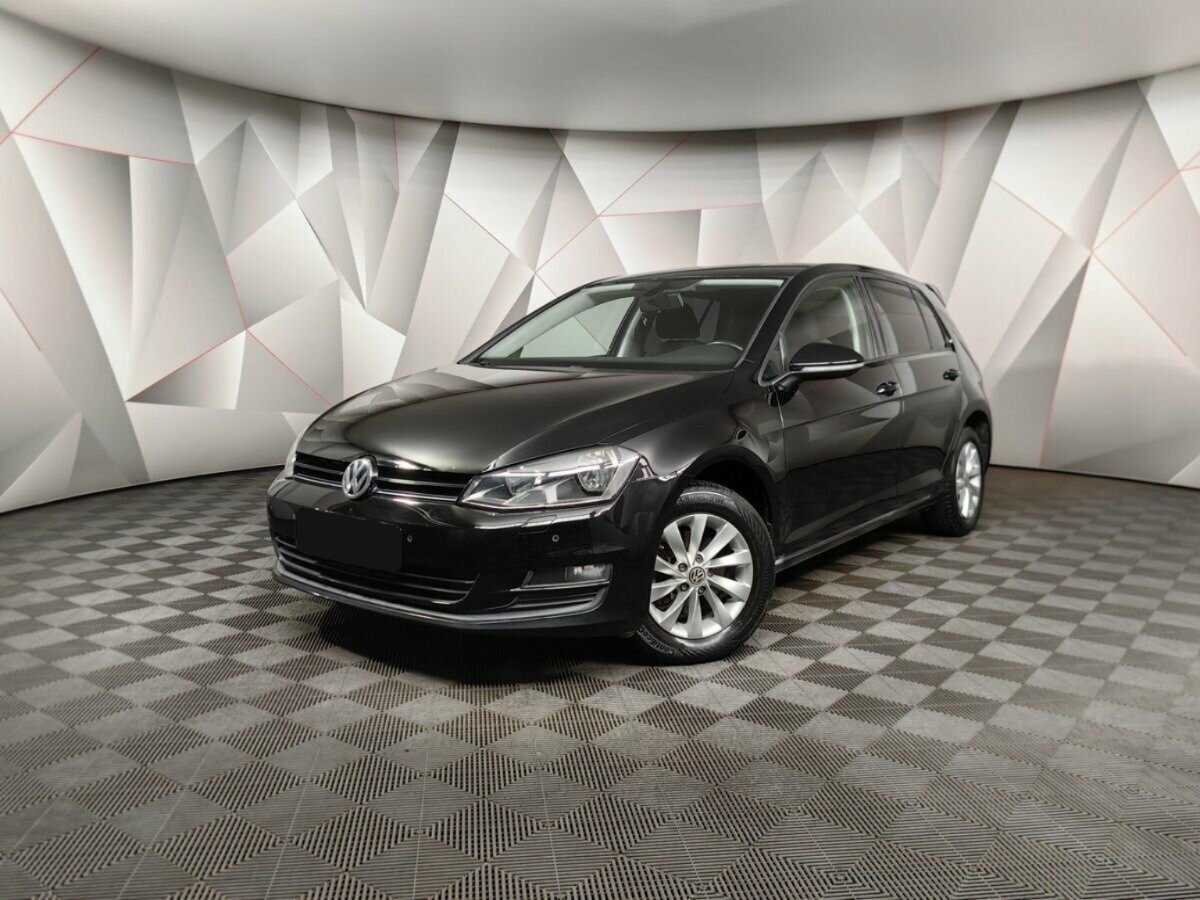 Volkswagen Golf 2013 года с пробегом. Фото: #0
