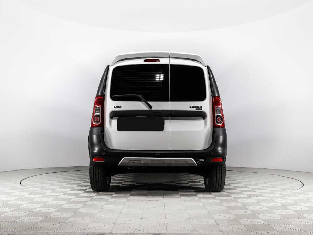 Lada (ВАЗ) Largus 2015 года с пробегом. Фото: #5