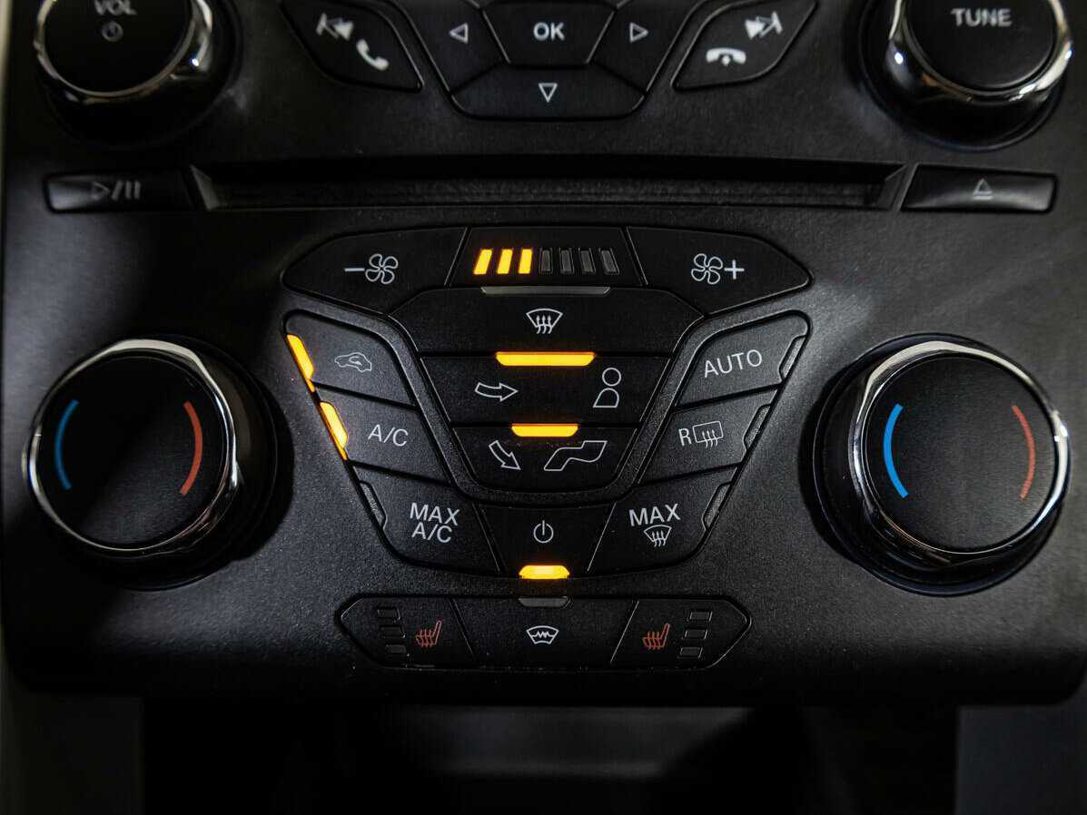 Ford Mondeo 2015 года с пробегом. Фото: #10