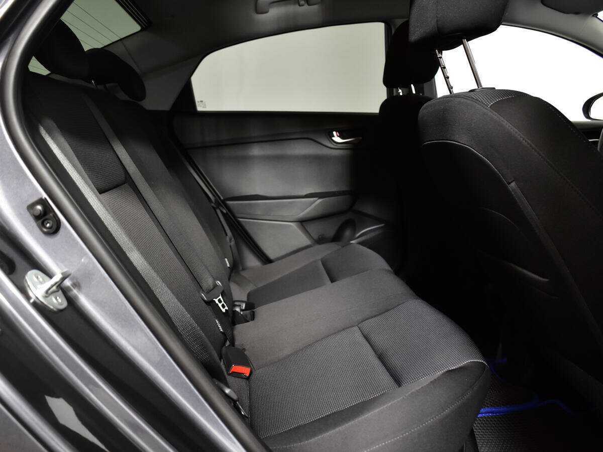 Hyundai Solaris 2021 года с пробегом. Фото: #9