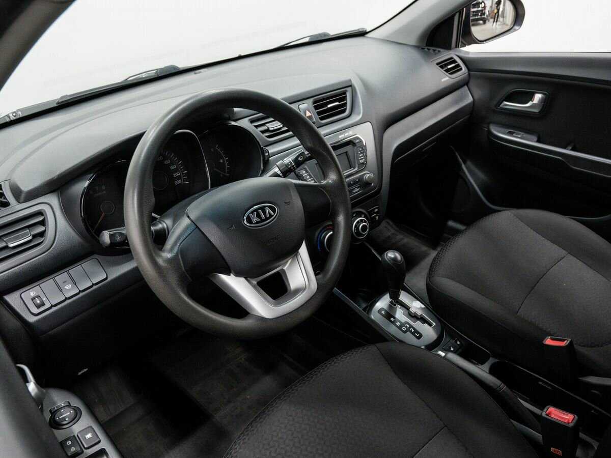 Kia Rio 2012 года с пробегом. Фото: #12