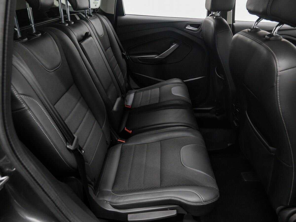 Ford Kuga 2015 года с пробегом. Фото: #7