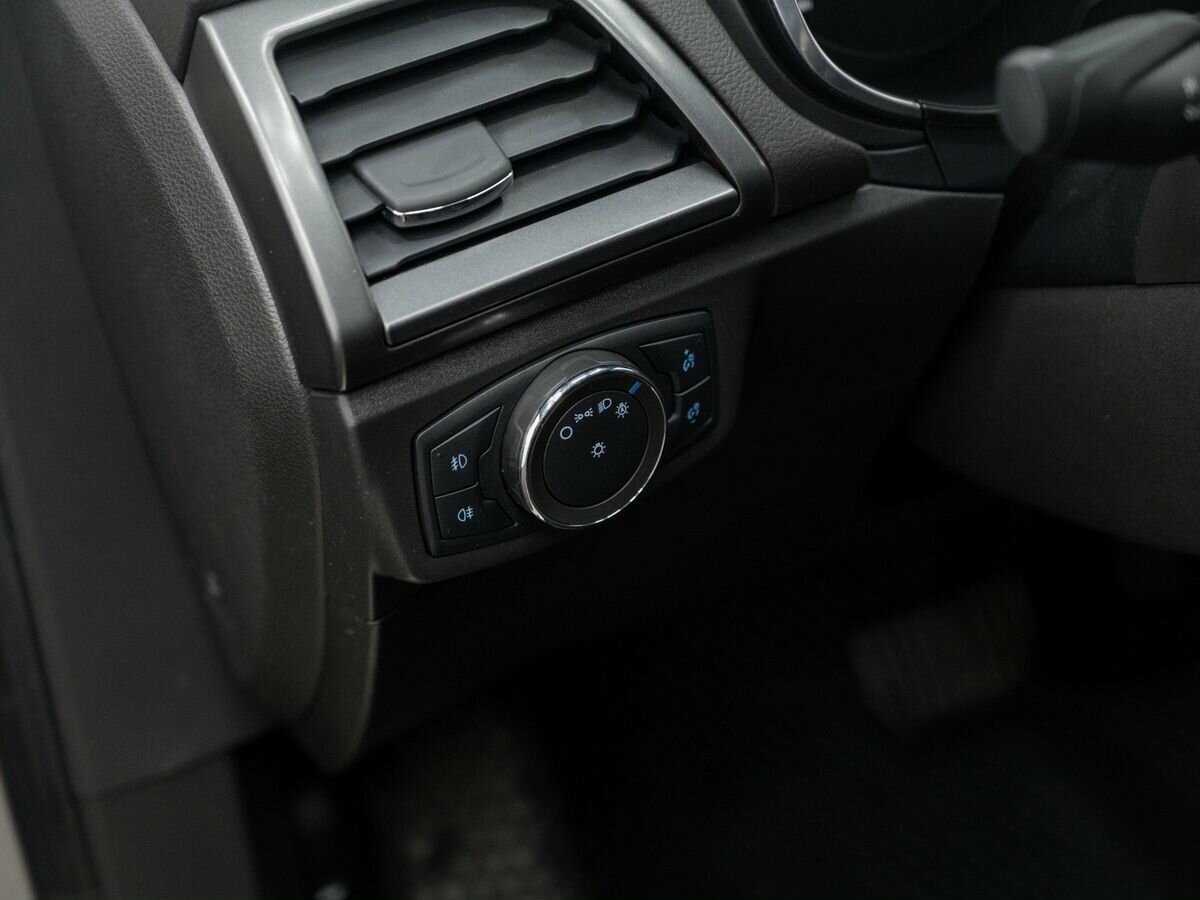 Ford Mondeo 2016 года с пробегом. Фото: #14