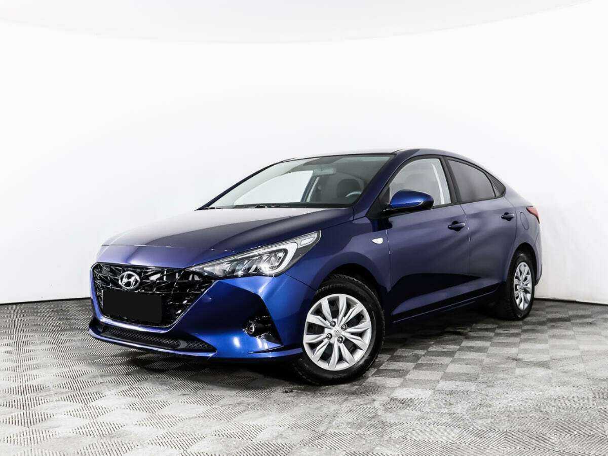 Hyundai Solaris 2022 года с пробегом. Посмотреть фото
