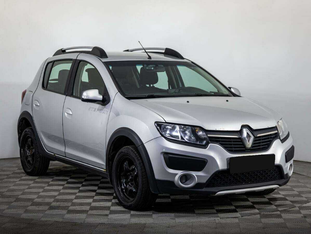 Renault Sandero 2015 года с пробегом. Фото: #1