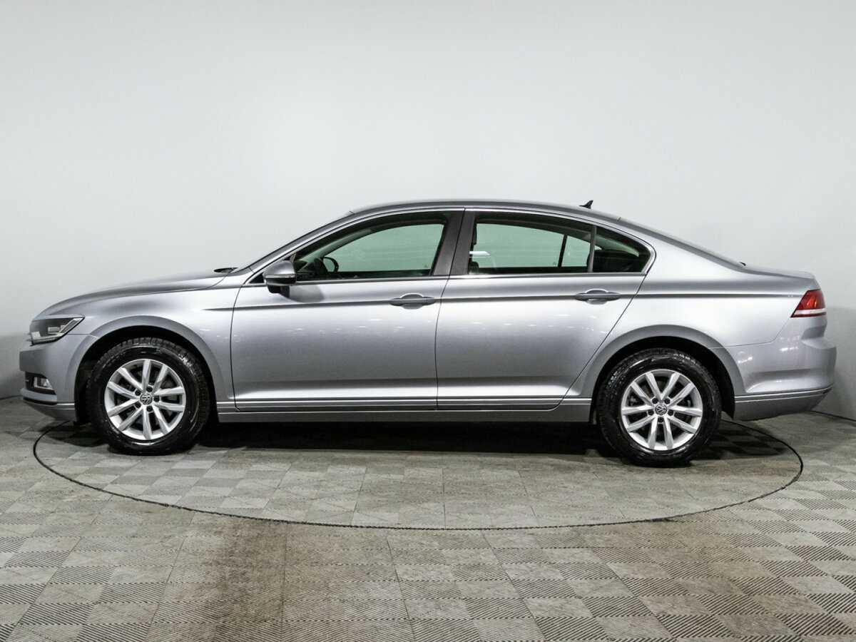 Volkswagen Passat 2017 года с пробегом. Фото: #7
