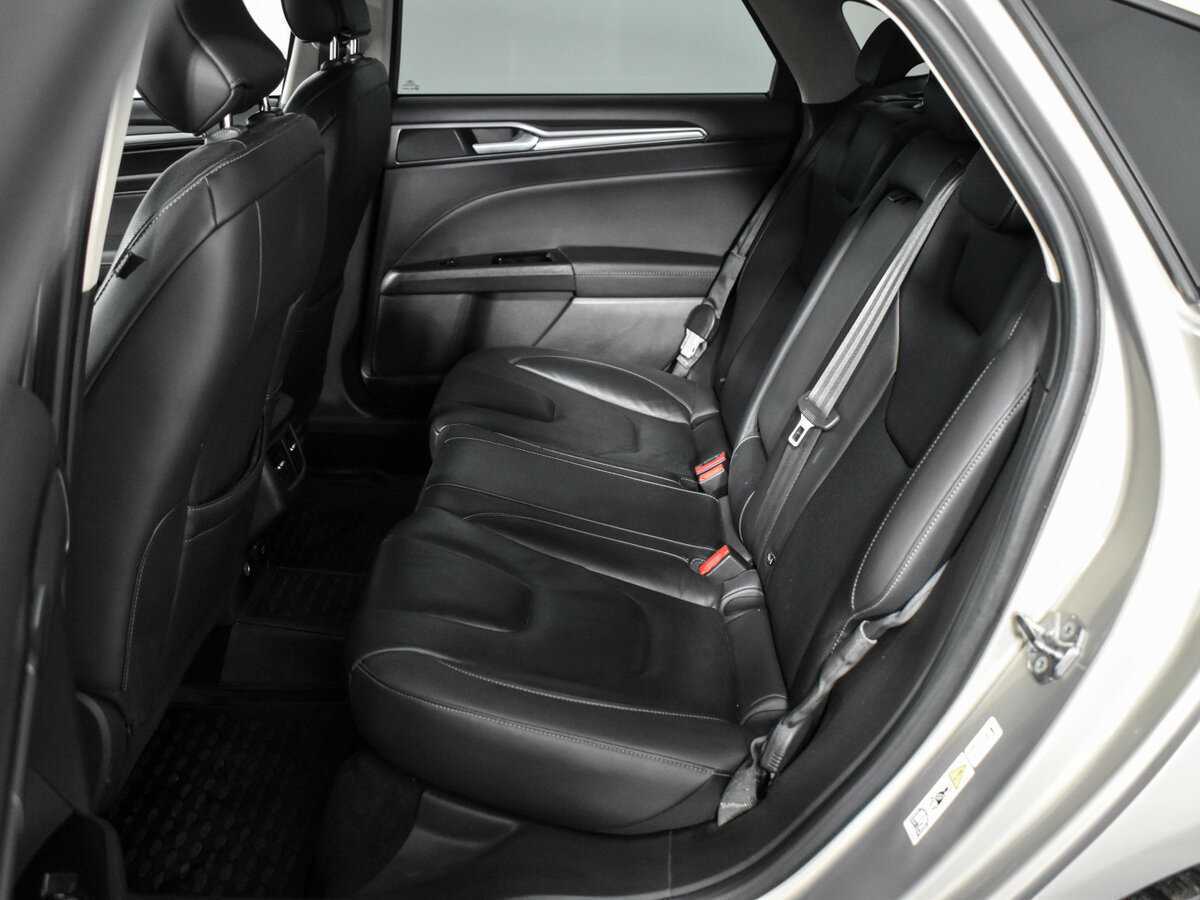 Ford Mondeo 2016 года с пробегом. Фото: #11