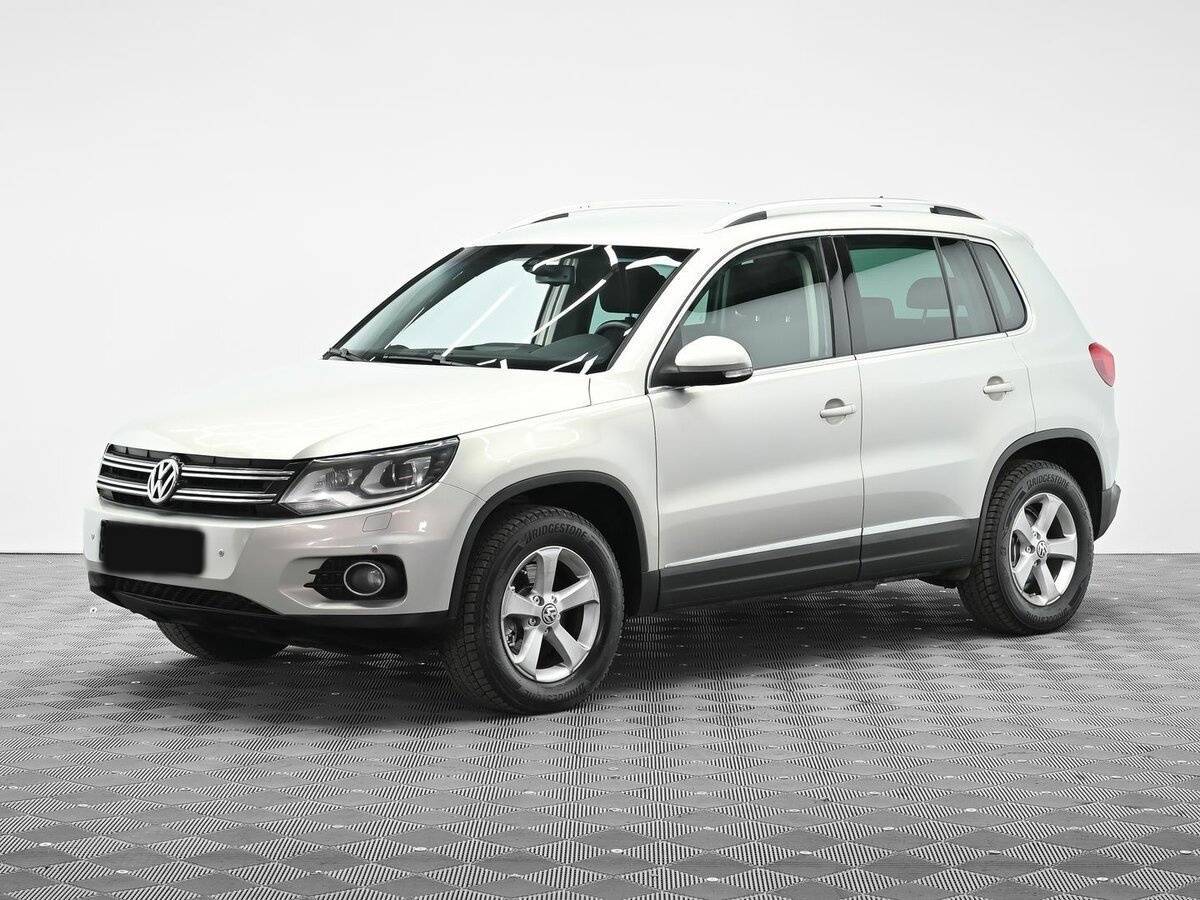 Volkswagen Tiguan 2012 года с пробегом. Посмотреть фото