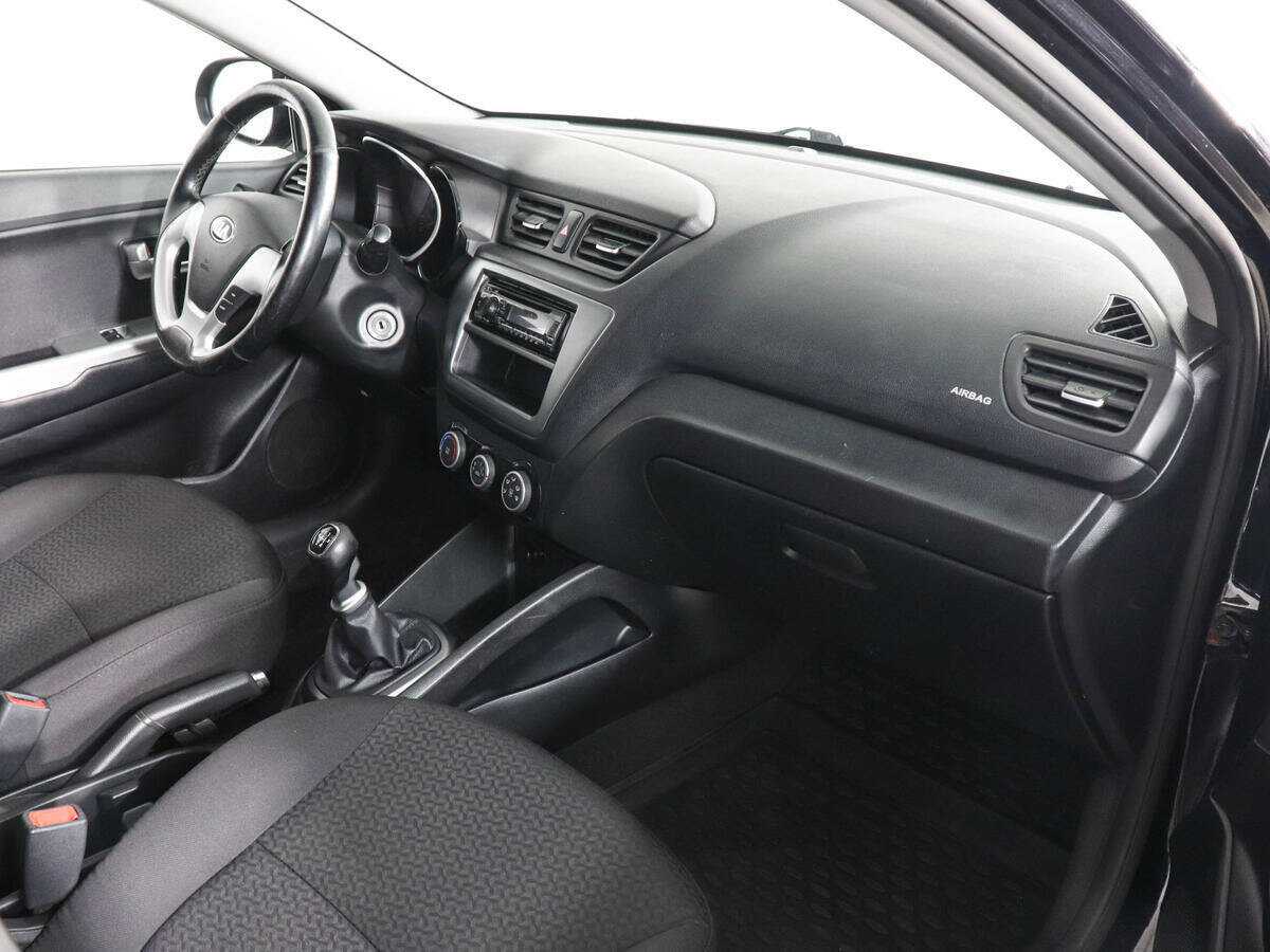 Kia Rio 2015 года с пробегом. Фото: #5
