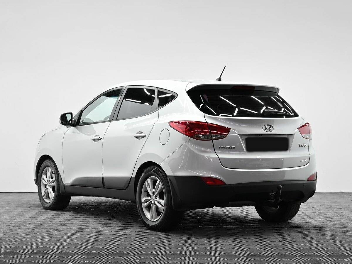 Hyundai ix35 2012 года с пробегом. Фото: #2