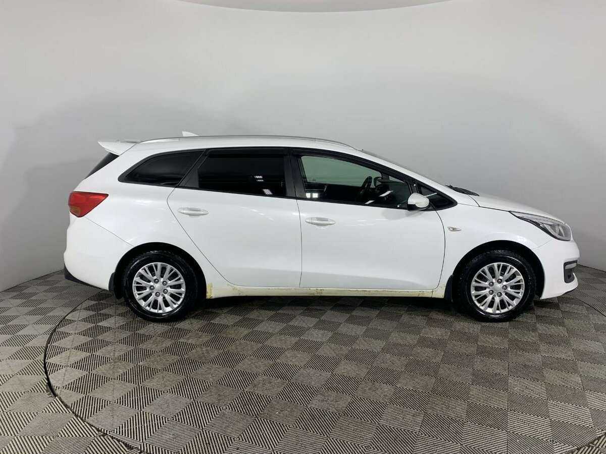 Kia Ceed 2017 года с пробегом. Фото: #3