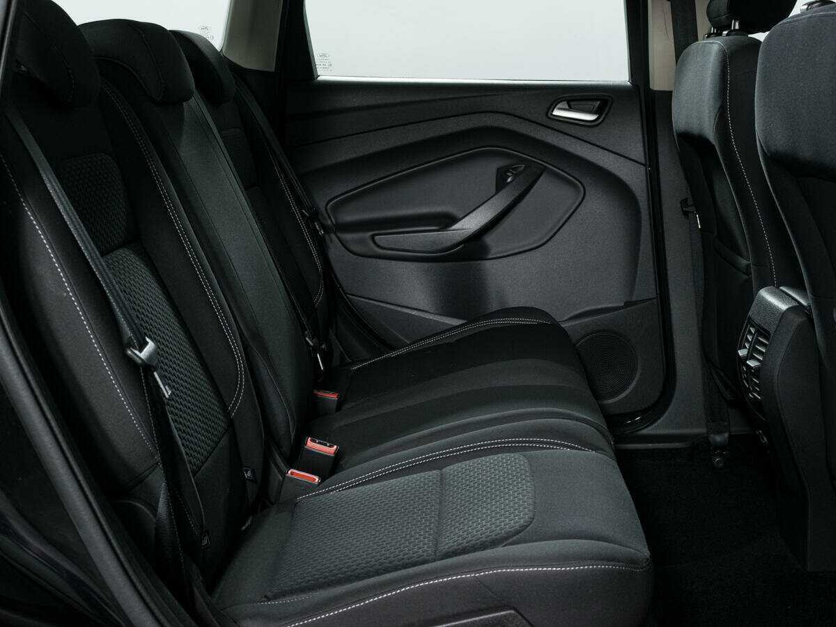 Ford Kuga 2018 года с пробегом. Фото: #9