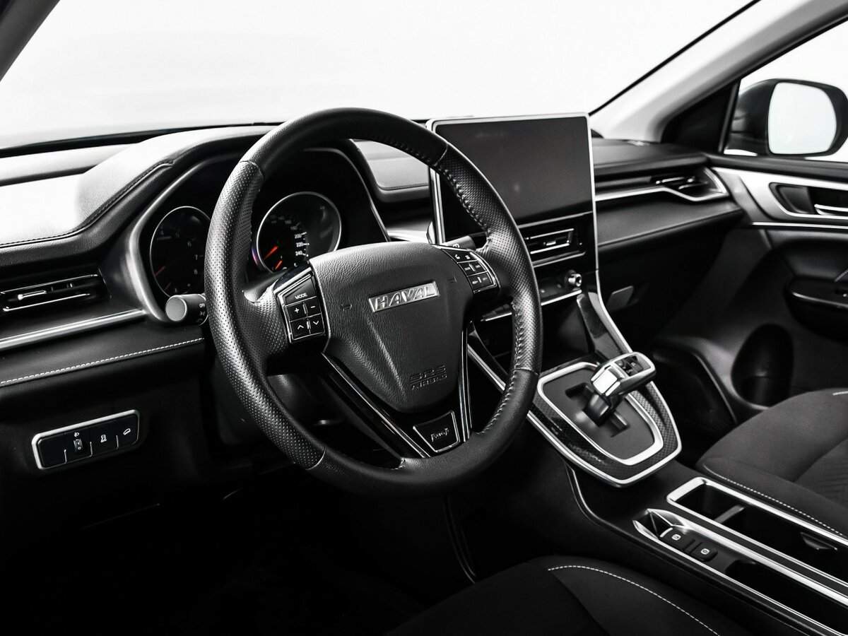 Haval M6 2024 года с пробегом. Фото: #12