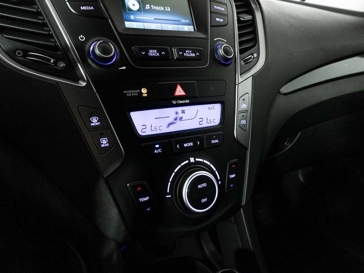 Hyundai Santa Fe 2012 года с пробегом. Фото: #15