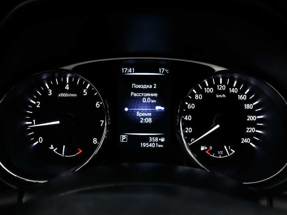 Nissan X-Trail 2015 года с пробегом. Фото: #9