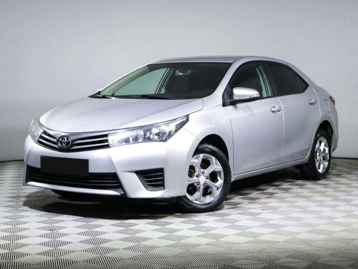 Toyota Corolla 2013 года с пробегом. Посмотреть фото
