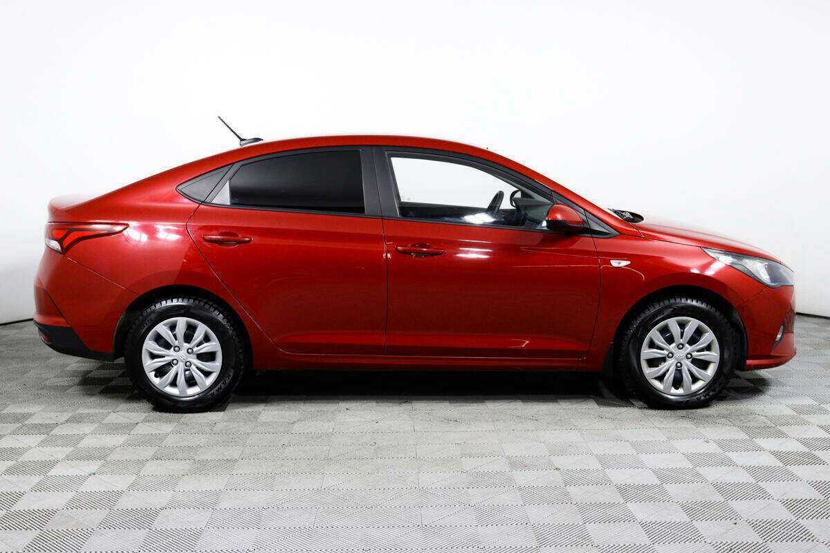 Hyundai Solaris 2020 года с пробегом. Фото: #3