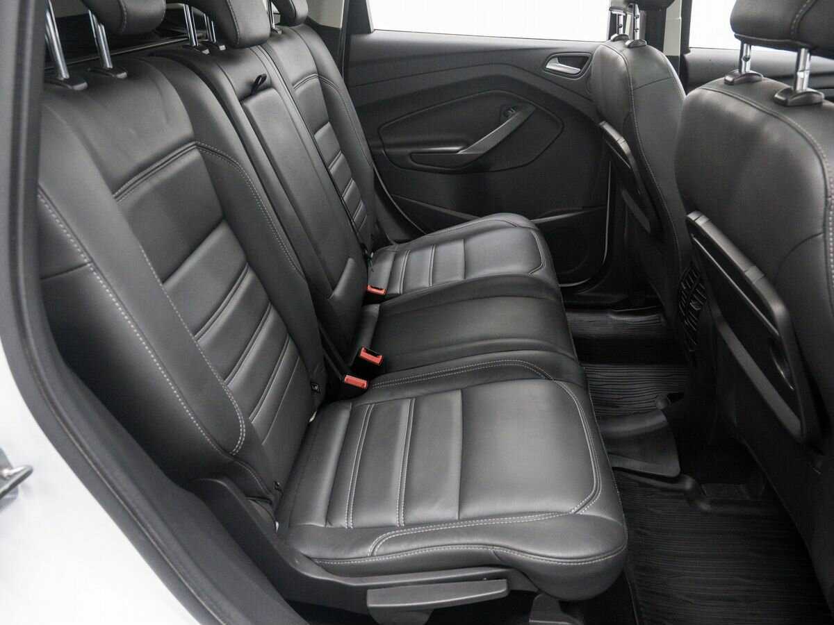 Ford Kuga 2017 года с пробегом. Фото: #9