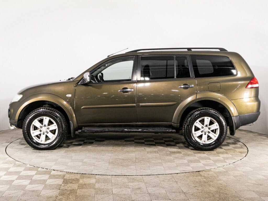 Mitsubishi Pajero Sport 2014 года с пробегом. Фото: #7