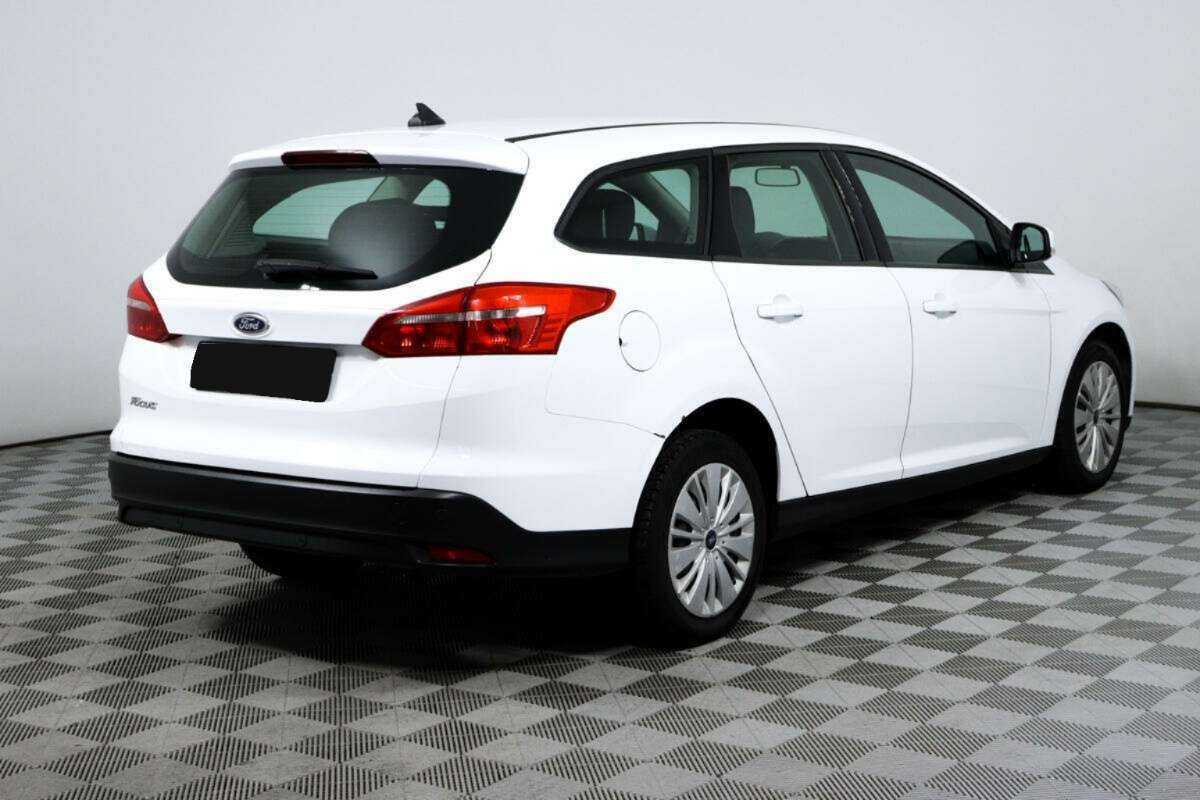 Ford Focus 2018 года с пробегом. Фото: #4