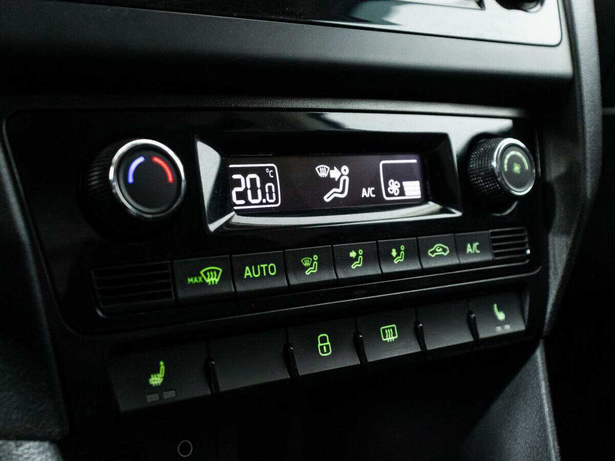 Skoda Rapid 2017 года с пробегом. Фото: #14