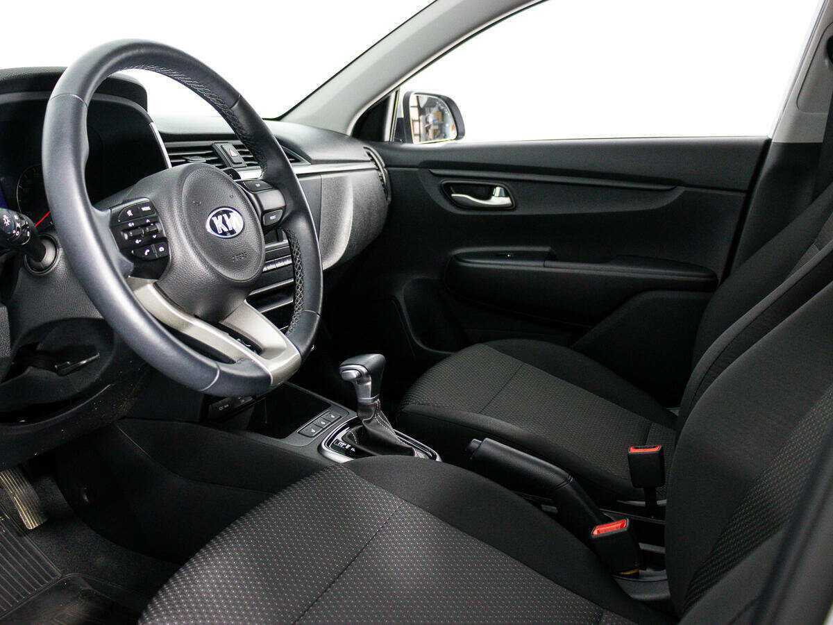 Kia Rio 2021 года с пробегом. Фото: #9
