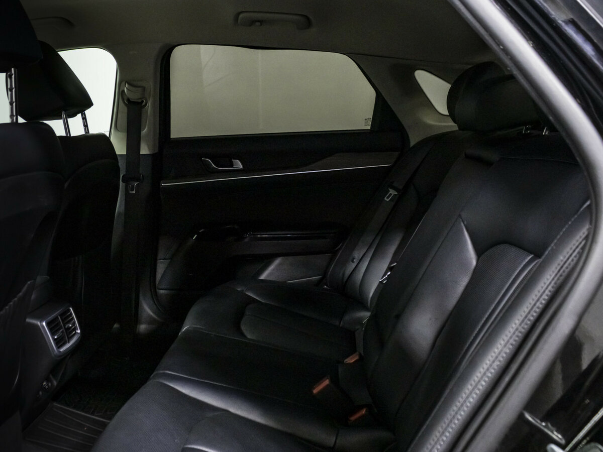 Kia K5 2020 года с пробегом. Фото: #9