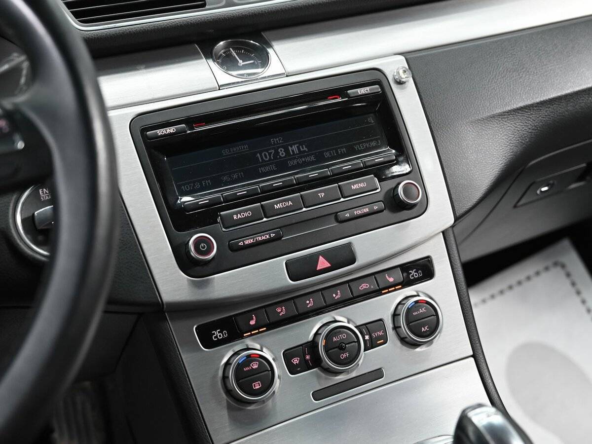 Volkswagen Passat 2012 года с пробегом. Фото: #9