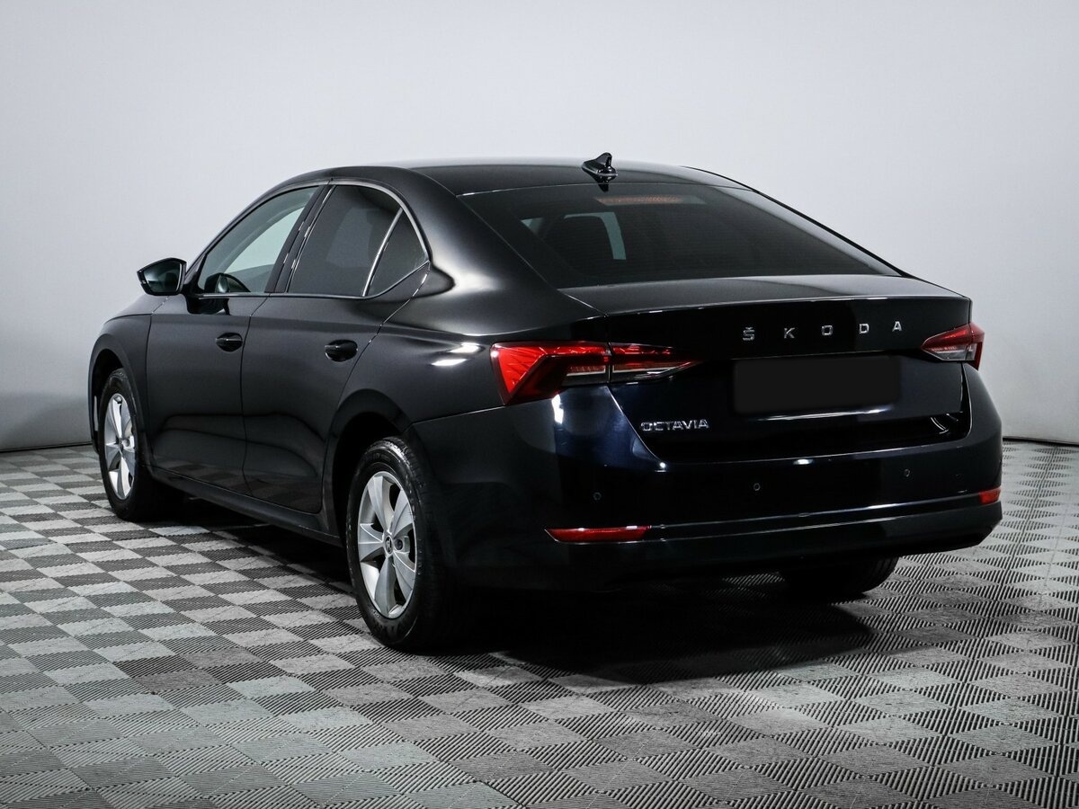 Skoda Octavia 2020 года с пробегом. Фото: #5