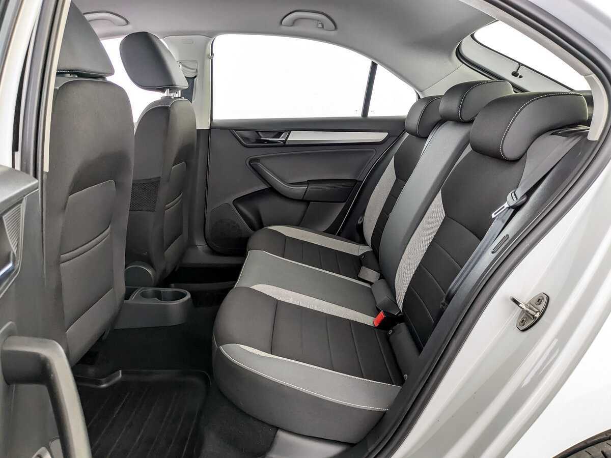 Skoda Rapid 2019 года с пробегом. Фото: #9