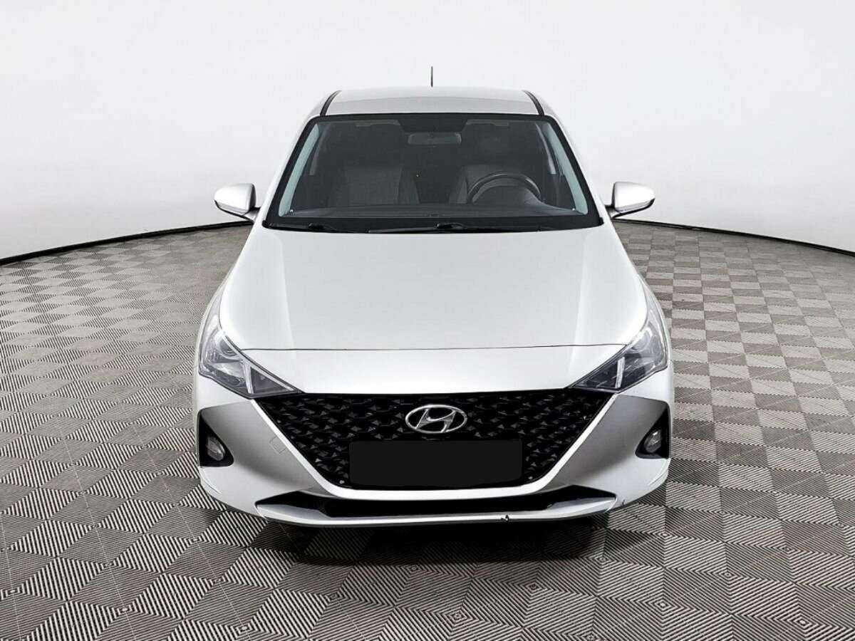 Hyundai Solaris 2021 года с пробегом. Фото: #1