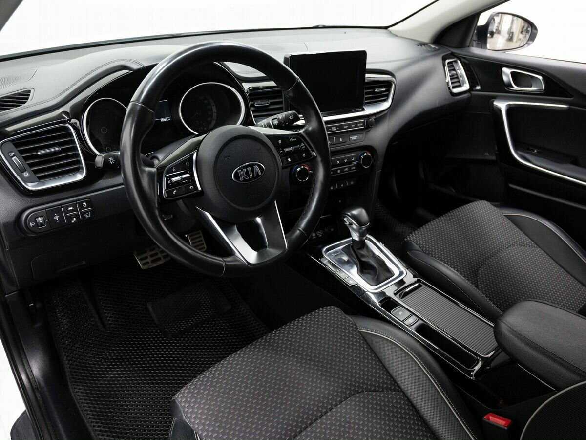 Kia Ceed 2018 года с пробегом. Фото: #6