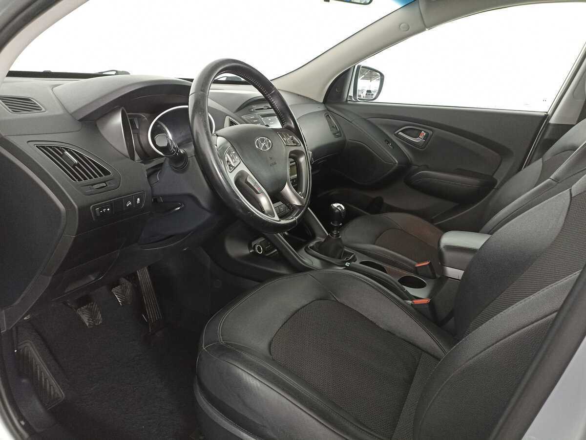 Hyundai ix35 2013 года с пробегом. Фото: #13