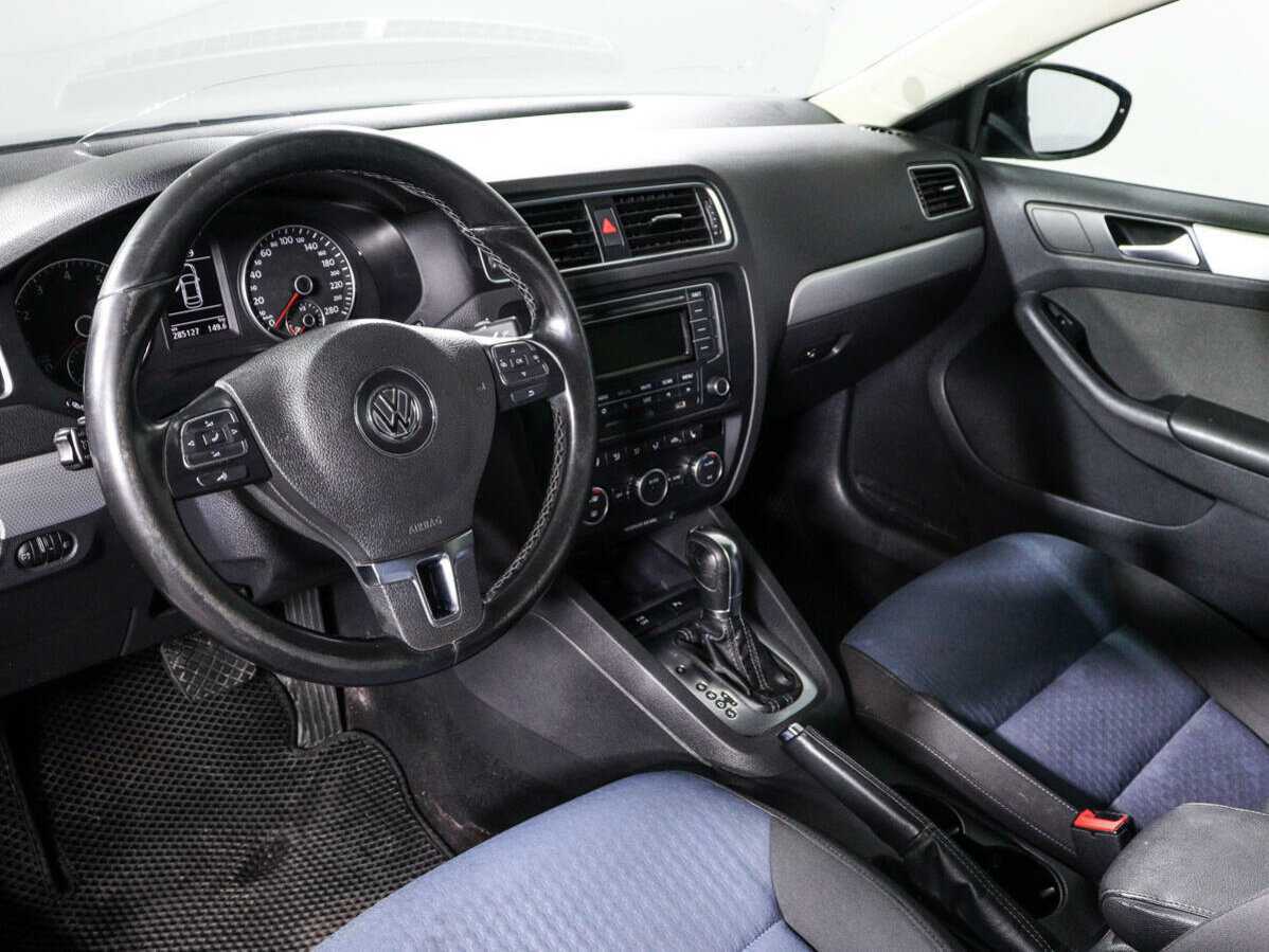 Volkswagen Jetta 2013 года с пробегом. Фото: #11