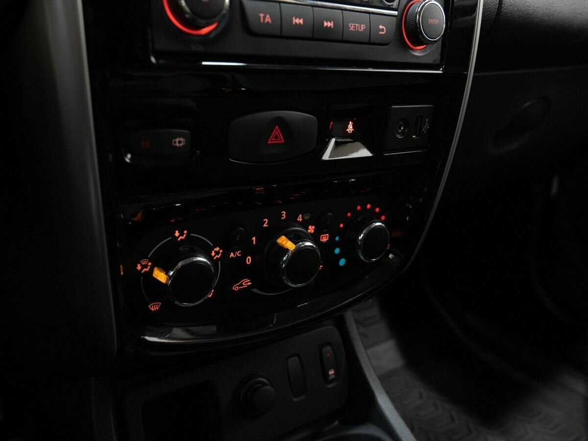 Nissan Terrano 2015 года с пробегом. Фото: #17