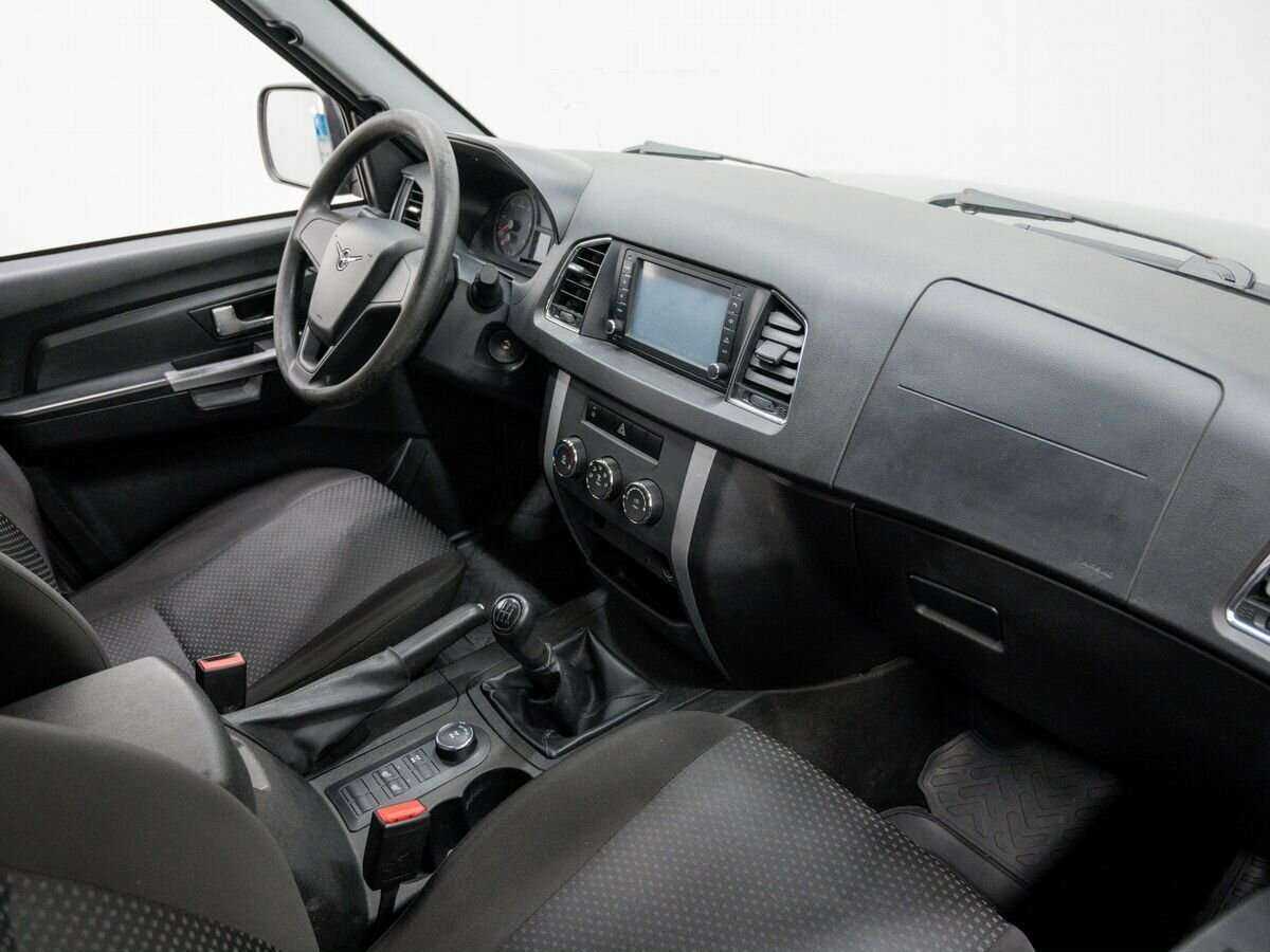 УАЗ Patriot 2017 года с пробегом. Фото: #7