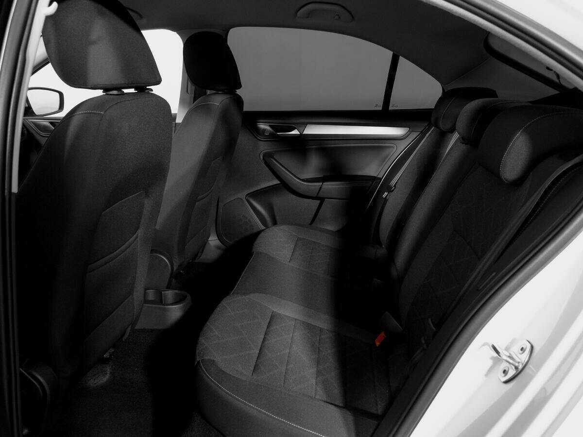 Volkswagen Polo 2020 года с пробегом. Фото: #9