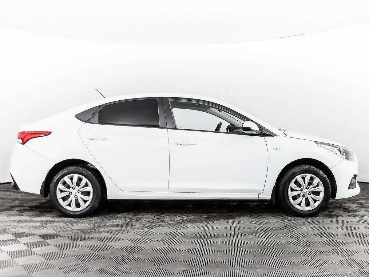 Hyundai Solaris 2019 года с пробегом. Фото: #3