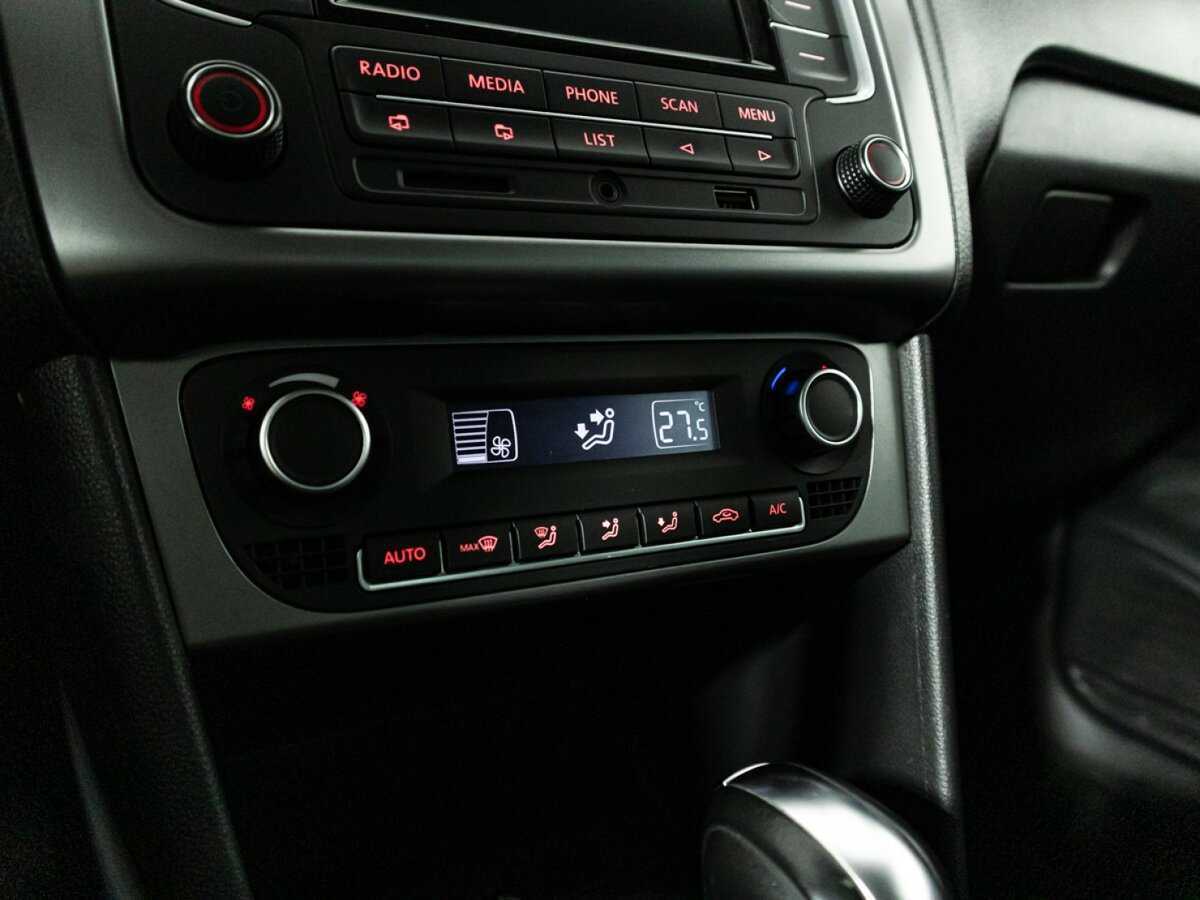 Volkswagen Polo 2015 года с пробегом. Фото: #12