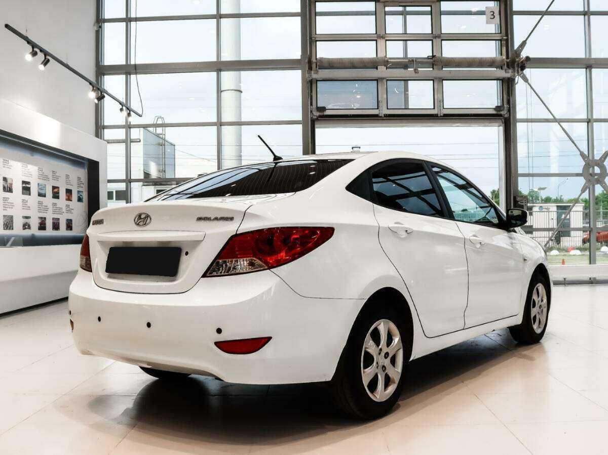 Hyundai Solaris 2012 года с пробегом. Фото: #4