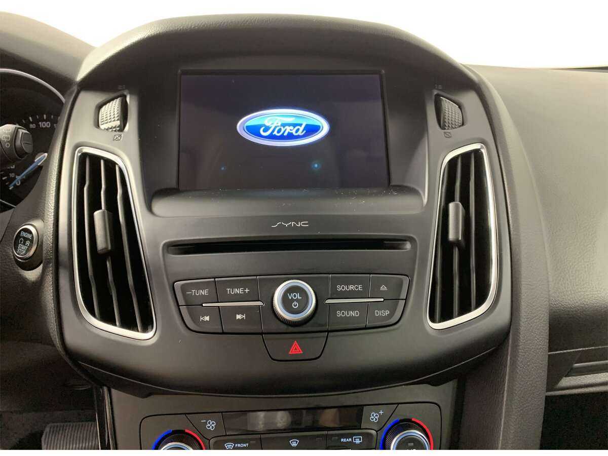 Ford Focus 2017 года с пробегом. Фото: #12