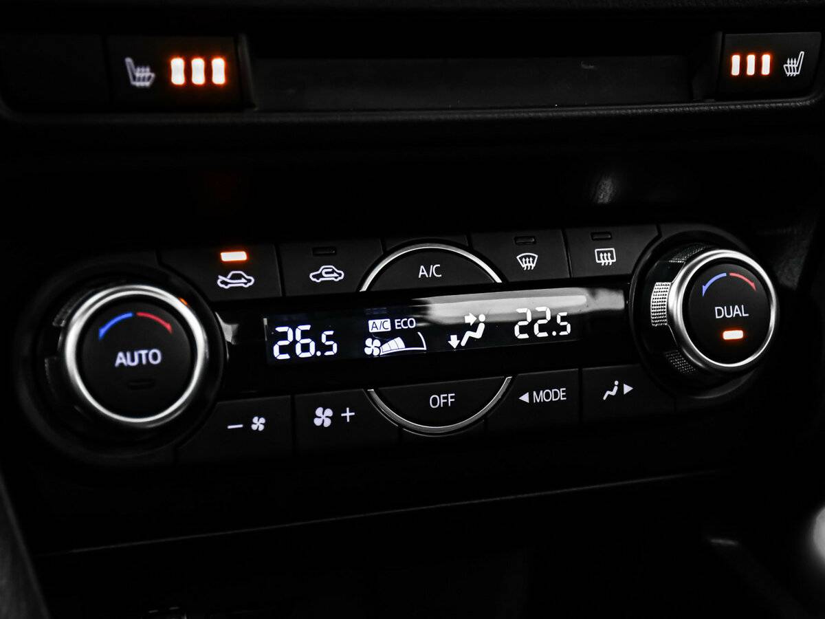 Mazda 3 2015 года с пробегом. Фото: #12