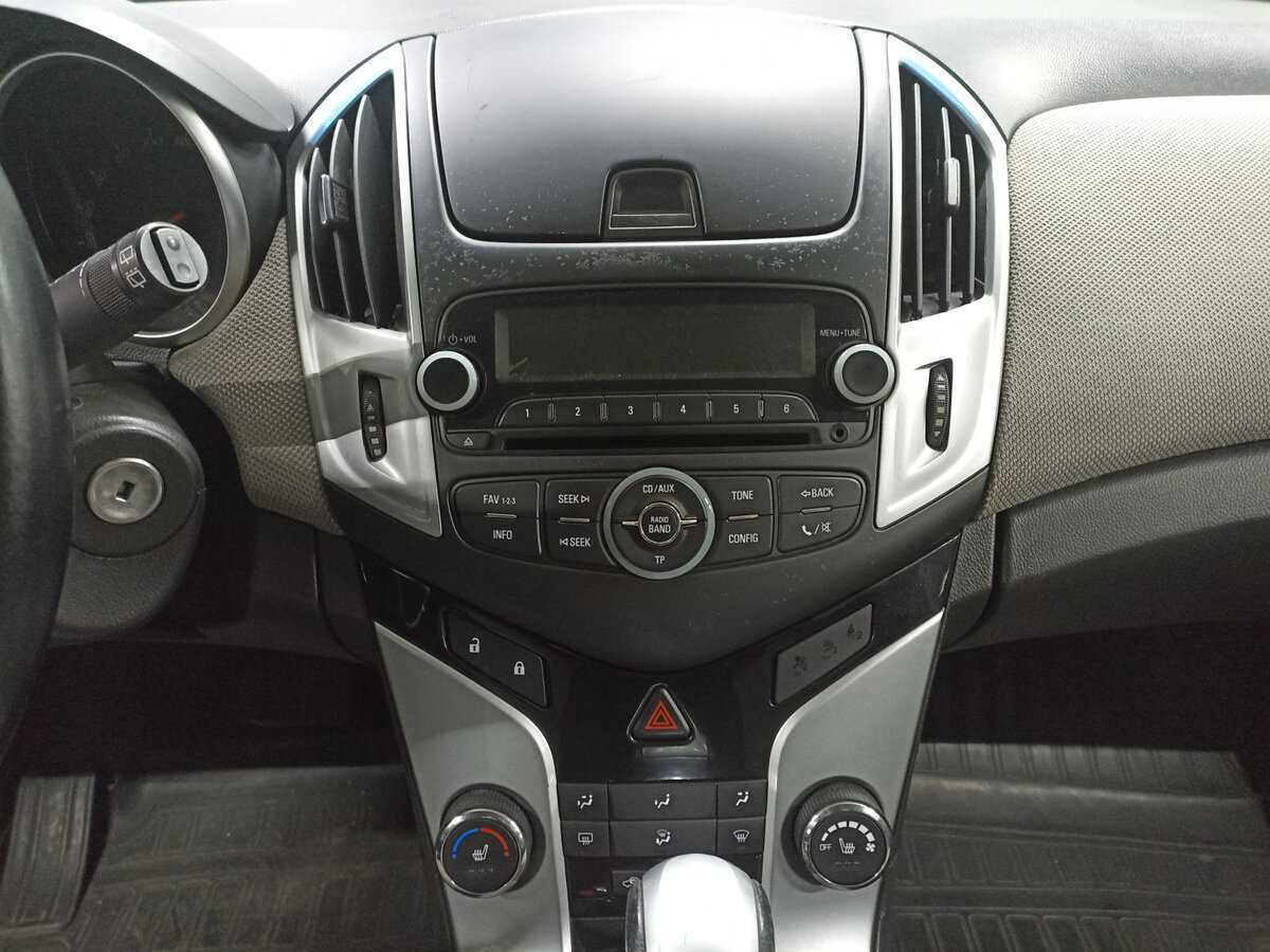 Chevrolet Cruze 2014 года с пробегом. Фото: #12