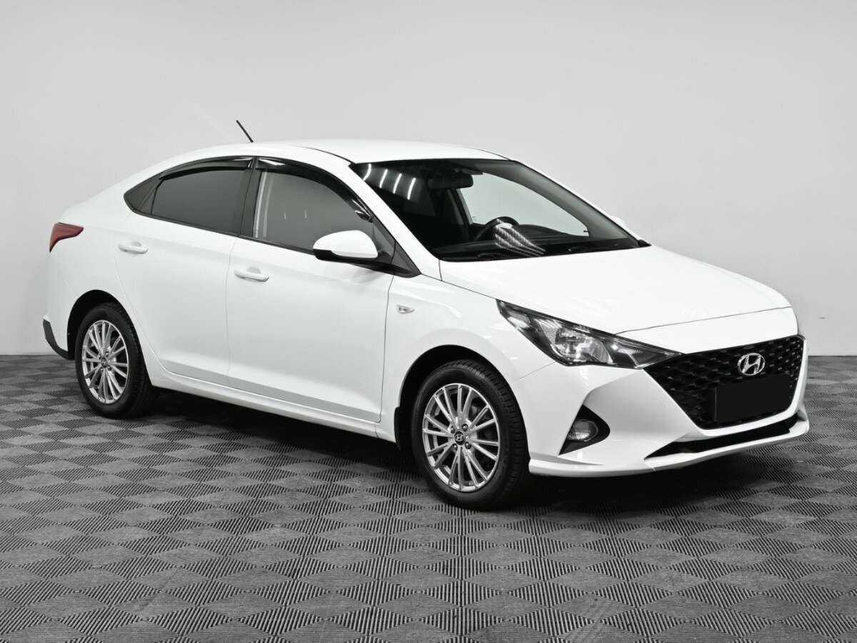 Hyundai Solaris 2020 года с пробегом. Фото: #2