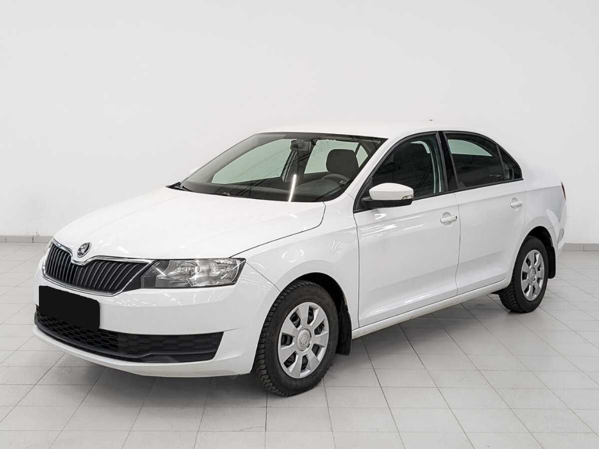 Skoda Rapid 2017 года с пробегом. Посмотреть фото