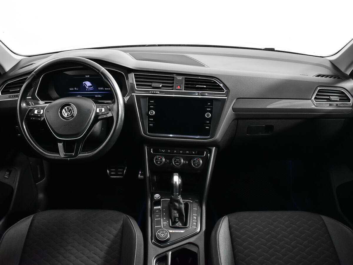 Volkswagen Tiguan 2018 года с пробегом. Фото: #13